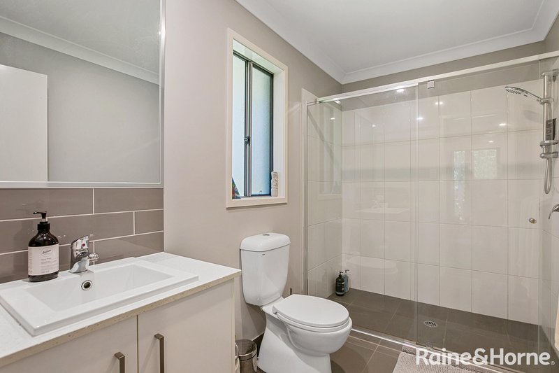 Photo - 2 Victoria Street, Cooran QLD 4569 - Image 11