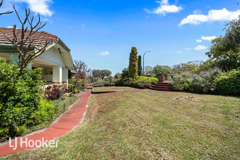 Photo - 2 Victoria Street, St James WA 6102 - Image 23