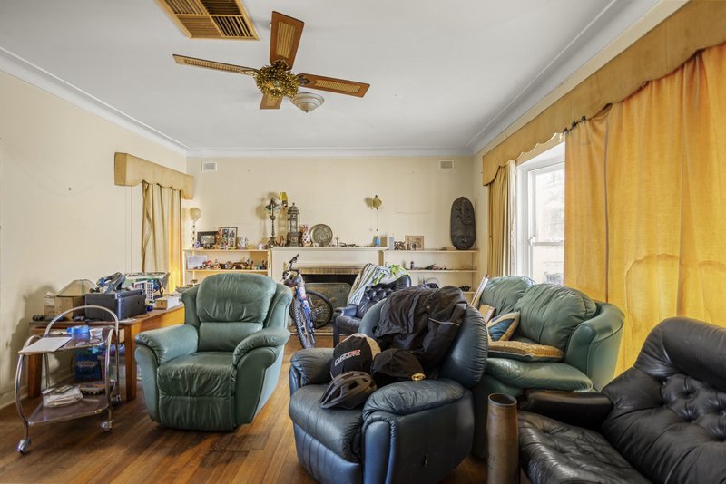 Photo - 2 View Avenue, Seaton SA 5023 - Image 10