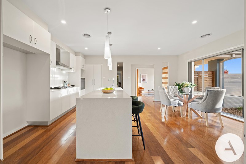 Photo - 2 Villaret Street, Harrison ACT 2914 - Image 7