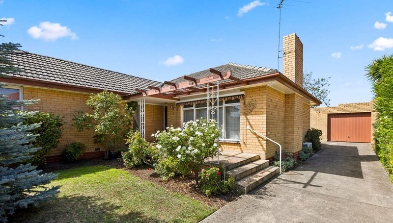 Photo - 2 Vincent Street, Mulgrave VIC 3170 - Image 1