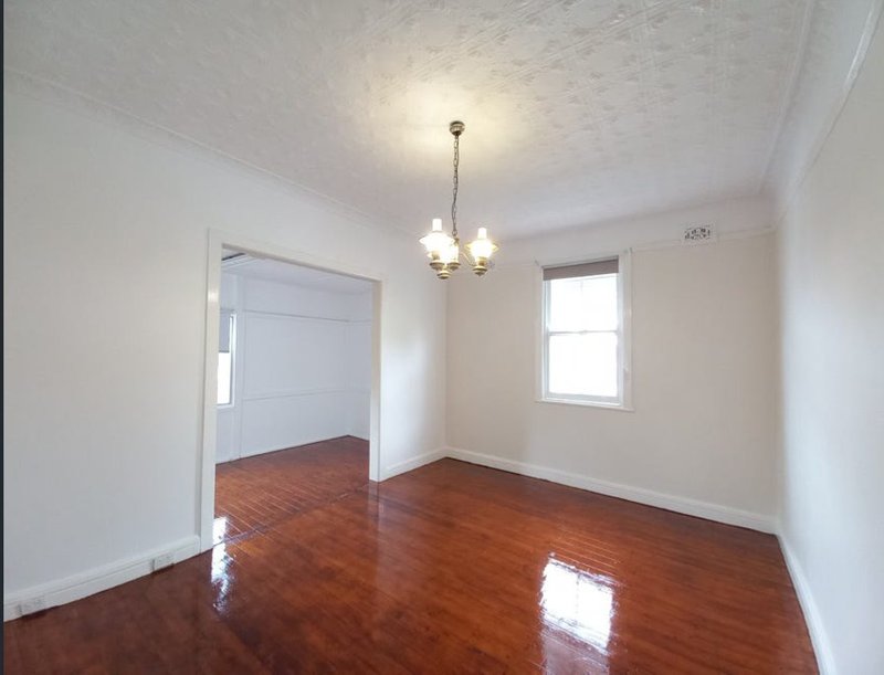 Photo - 2 Vine Street, Hurstville NSW 2220 - Image 4