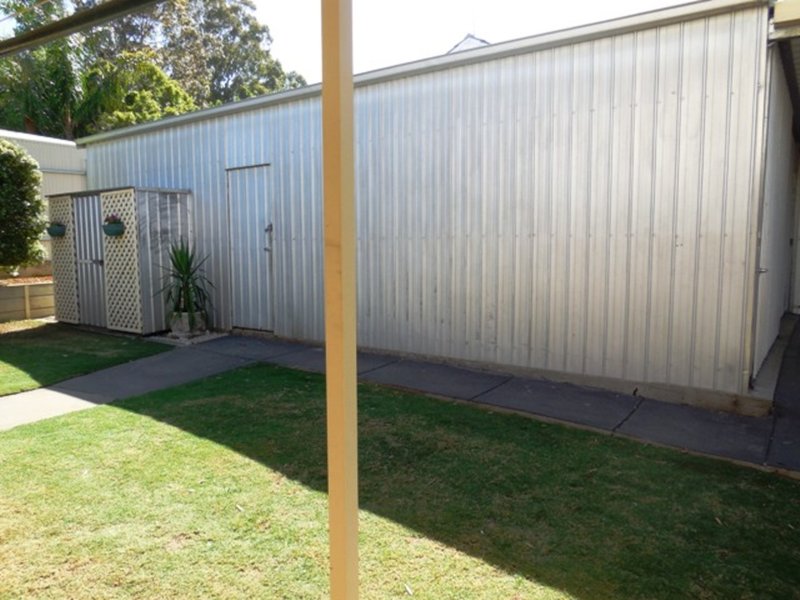 Photo - 2 Vine Street, Morphett Vale SA 5162 - Image 25