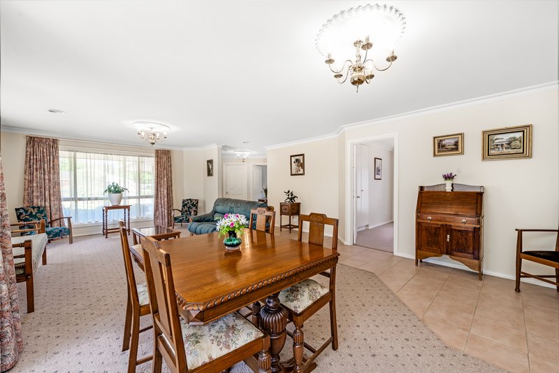 Photo - 2 Vivienne Avenue, Mount Gambier SA 5290 - Image 6