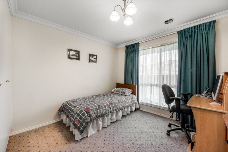 Photo - 2 Vivienne Avenue, Mount Gambier SA 5290 - Image 13