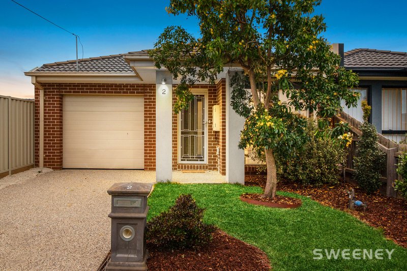 Photo - 2 Waddell Court, Altona Meadows VIC 3028 - Image 1