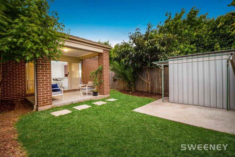 Photo - 2 Waddell Court, Altona Meadows VIC 3028 - Image 15