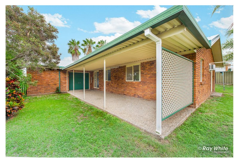 Photo - 2 Wafer Court, Norman Gardens QLD 4701 - Image 17