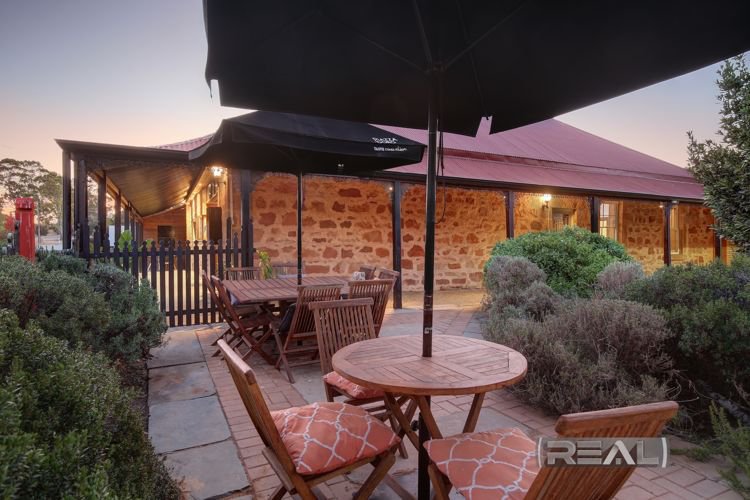 Photo - 2 Wakefield Road, Leasingham SA 5452 - Image 6