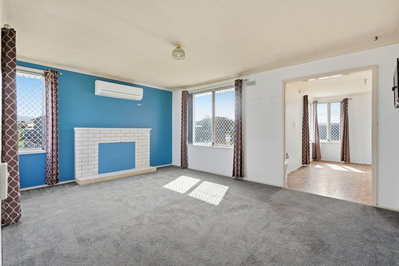 Photo - 2 Walker Crescent, Bridgewater TAS 7030 - Image 2