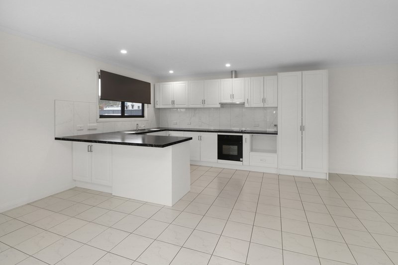 Photo - 2 Wallace Avenue, Bicheno TAS 7215 - Image 4