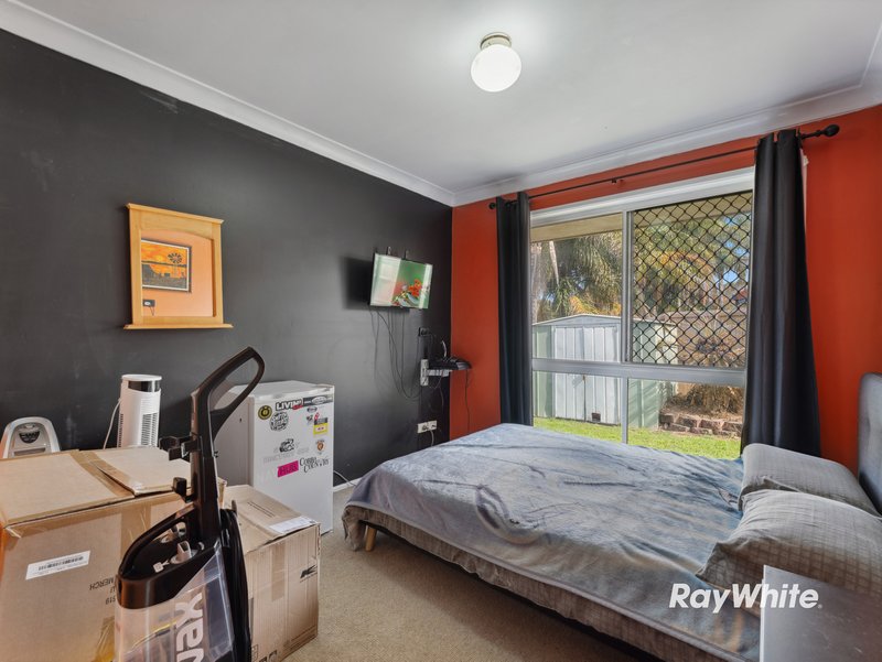 Photo - 2 Wantana Crescent, Edens Landing QLD 4207 - Image 9