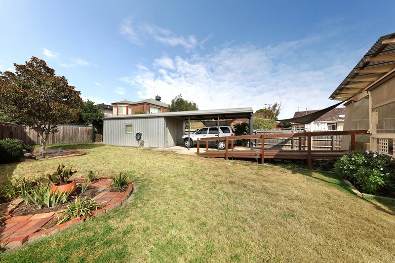 Photo - 2 Waratah Street, Bentleigh East VIC 3165 - Image 11