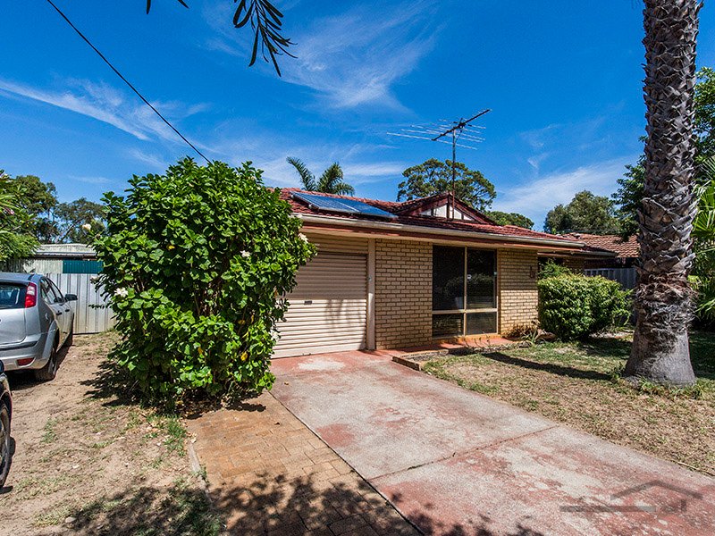 Photo - 2 Warbrook Place, Coodanup WA 6210 - Image 15