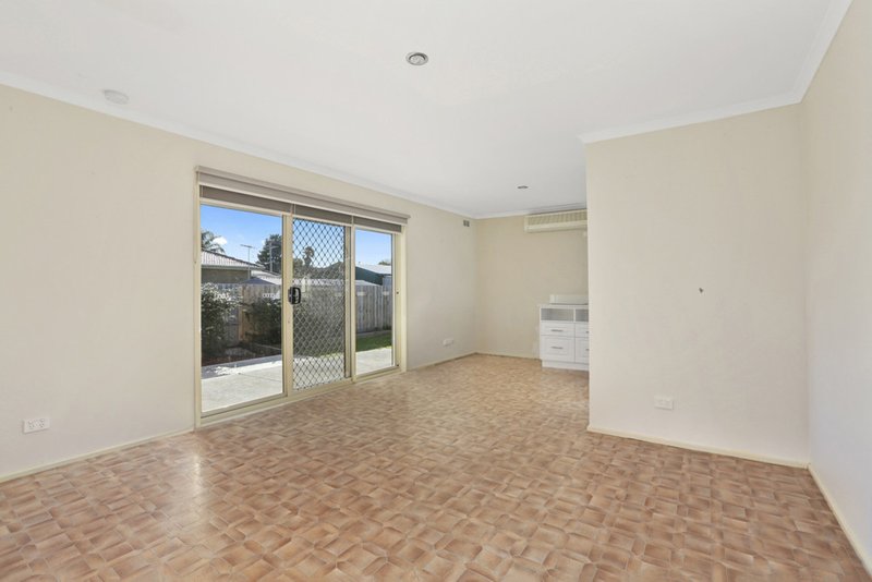 Photo - 2 Ware Street, Lara VIC 3212 - Image 2