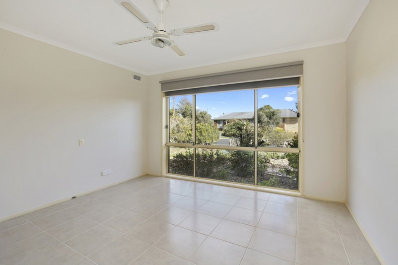 Photo - 2 Ware Street, Lara VIC 3212 - Image 6