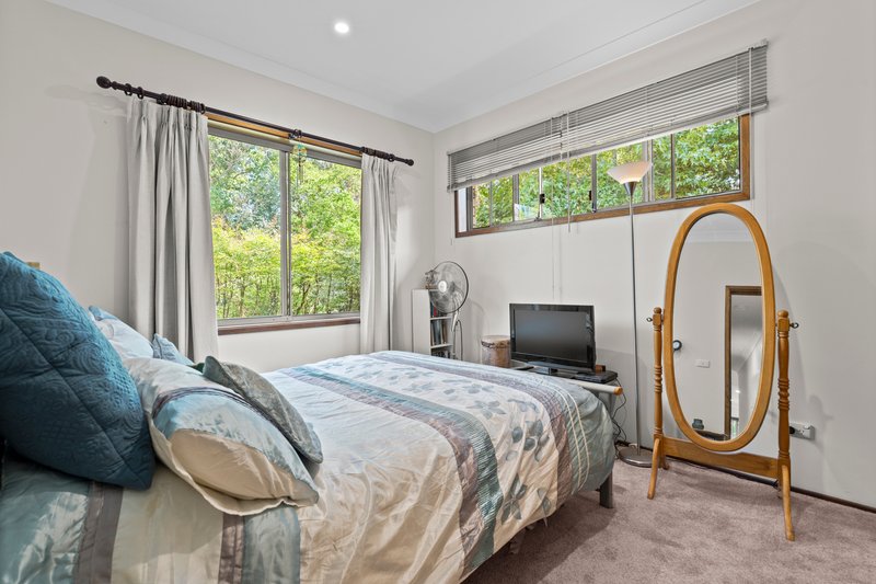 Photo - 2 Warner Avenue, Tuggerawong NSW 2259 - Image 13