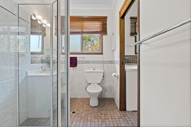 Photo - 2 Warner Avenue, Tuggerawong NSW 2259 - Image 15