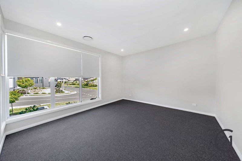 Photo - 2 Warrumbungle Close, North Kellyville NSW 2155 - Image 7