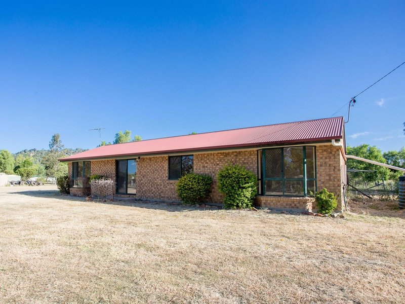 2 Waterhouse Road, Summerholm QLD 4341