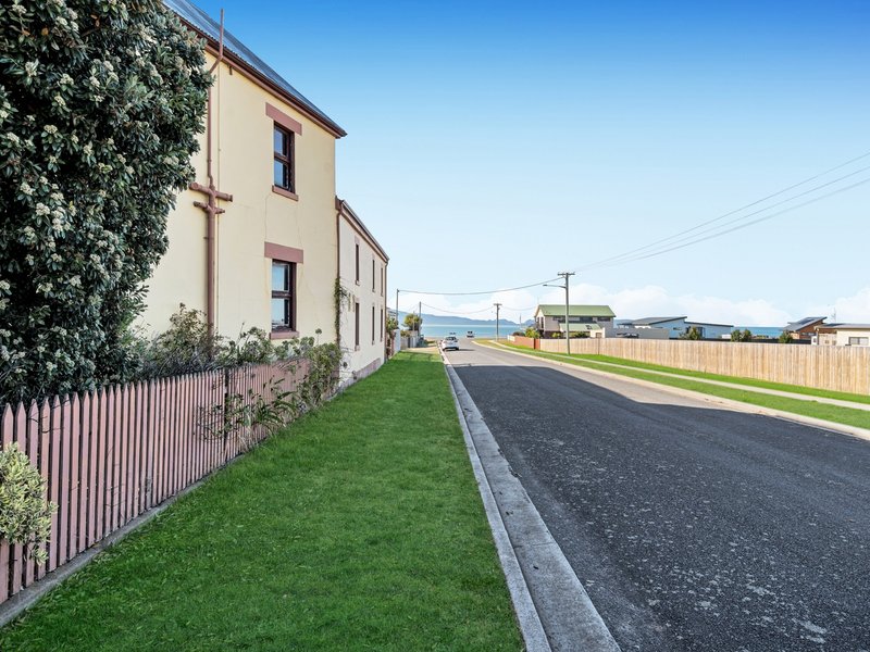 Photo - 2 Waterloo Road, Swansea TAS 7190 - Image 10