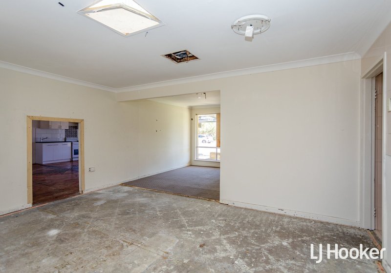 Photo - 2 Watling Avenue, Lynwood WA 6147 - Image 6