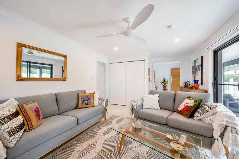 Photo - 2 Wattle Street, Bolton Point NSW 2283 - Image 21