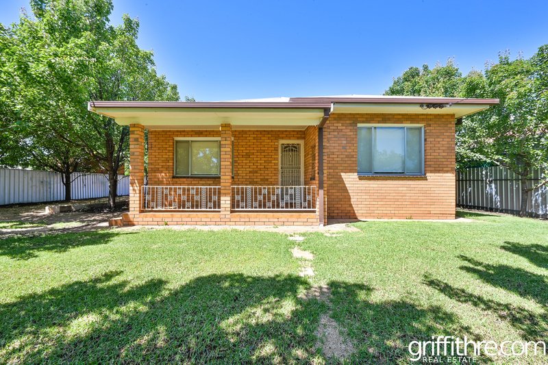 2 Wattle Street, Hanwood NSW 2680