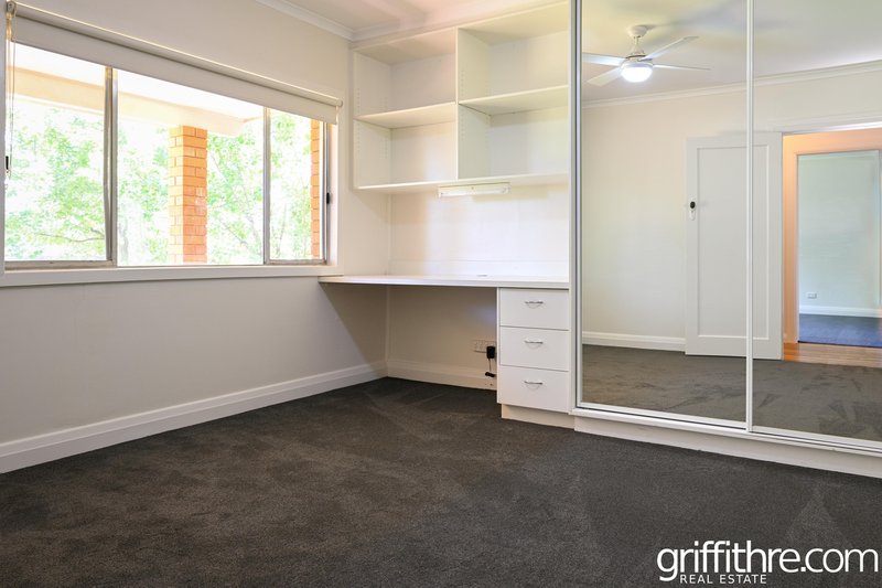 Photo - 2 Wattle Street, Hanwood NSW 2680 - Image 11