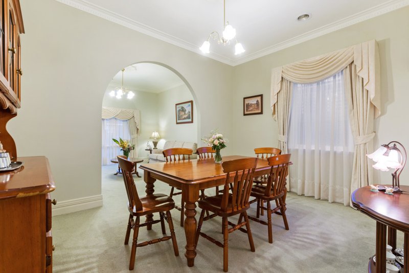 Photo - 2 Wedd Street, Cheltenham VIC 3192 - Image 3