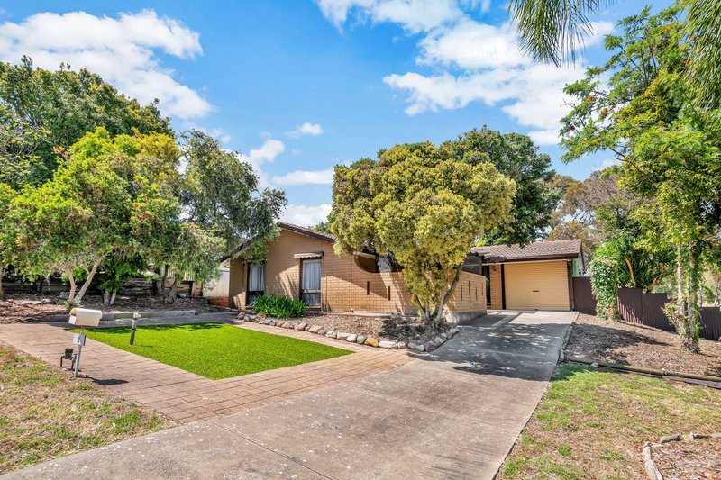 Photo - 2 Wedge Place, Reynella East SA 5161 - Image 3