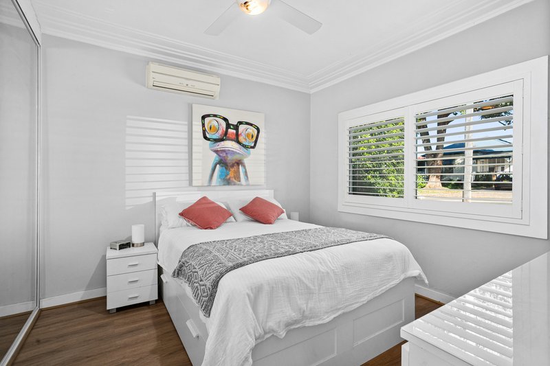 Photo - 2 Weemala Avenue, Riverwood NSW 2210 - Image 6