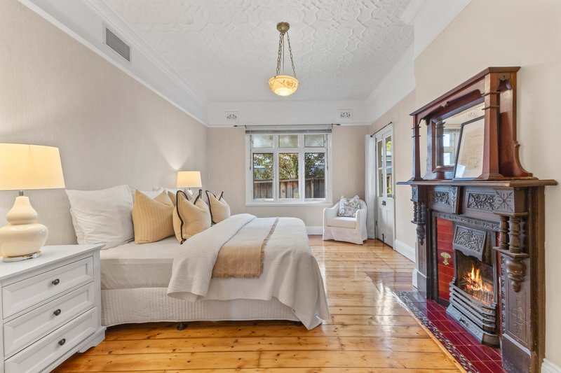 Photo - 2 Wells Street, Thornleigh NSW 2120 - Image 6