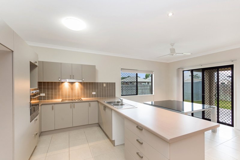 2 Wenlock Street, Rasmussen QLD 4815