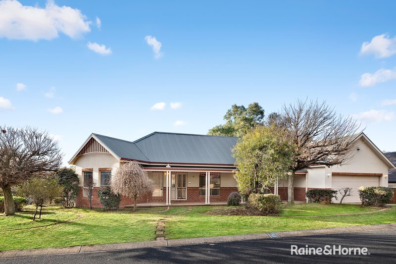 2 Wentworth Court, Jerrabomberra NSW 2619