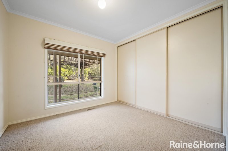 Photo - 2 Wentworth Court, Jerrabomberra NSW 2619 - Image 10