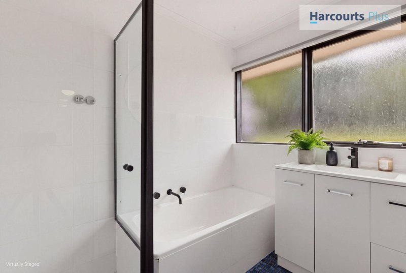 Photo - 2 Werlinga Road, Sheidow Park SA 5158 - Image 7