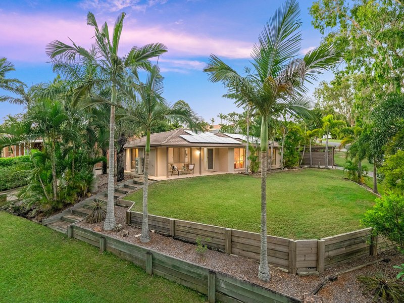 2 Wesley Place, Sinnamon Park QLD 4073