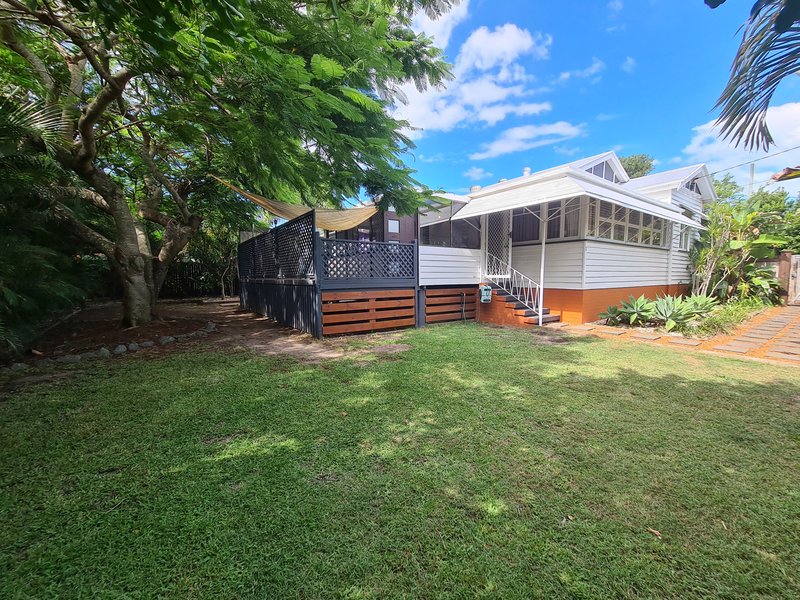 2 Westbrook Street, Woody Point QLD 4019