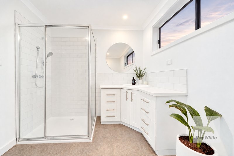 Photo - 2 Westfield Boulevard, Westmeadows VIC 3049 - Image 12