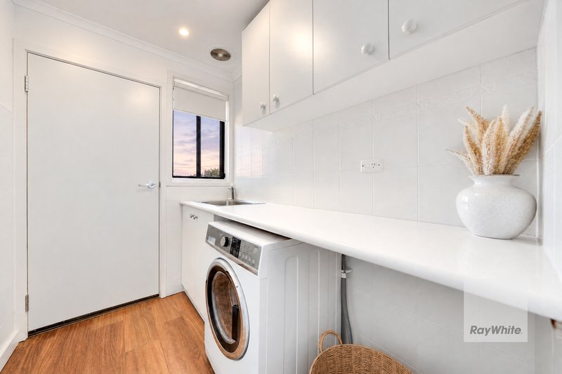 Photo - 2 Westfield Boulevard, Westmeadows VIC 3049 - Image 13