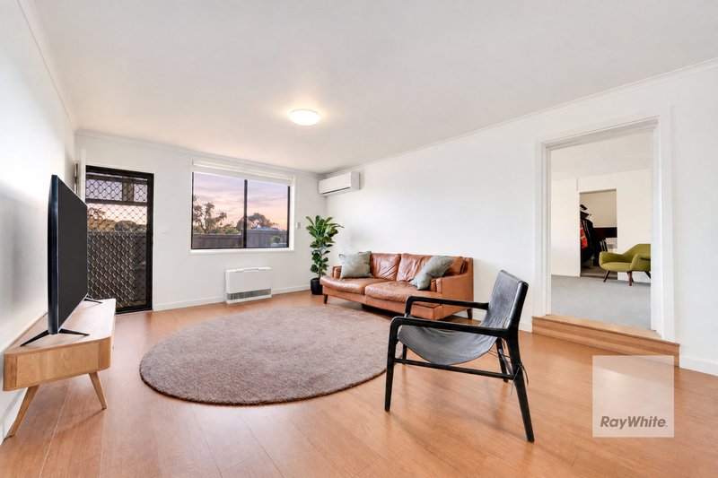 Photo - 2 Westfield Boulevard, Westmeadows VIC 3049 - Image 16