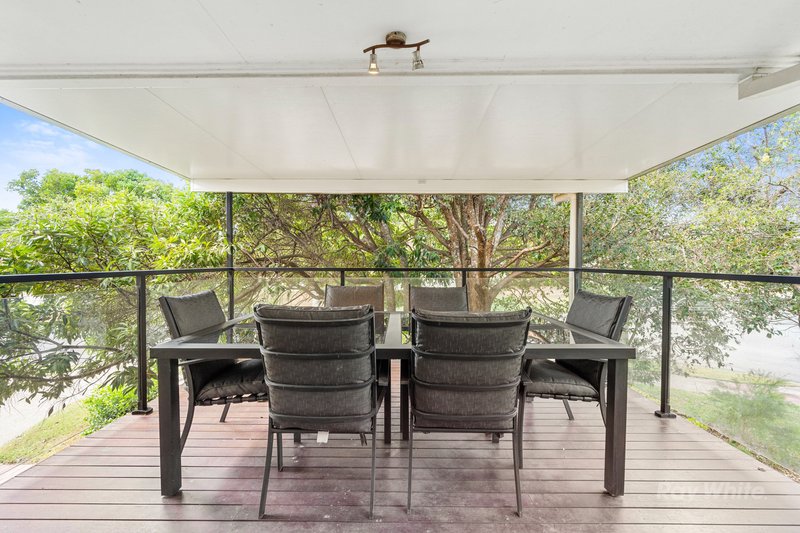 Photo - 2 Westgate Avenue, Springwood QLD 4127 - Image 17