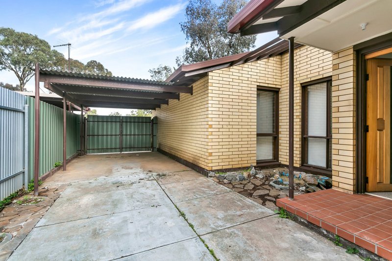 Photo - 2 Weston Court, Para Hills West SA 5096 - Image 3