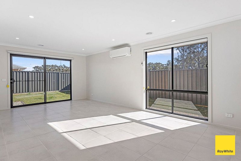 Photo - 2 Whitelock Drive, Huntly VIC 3551 - Image 2