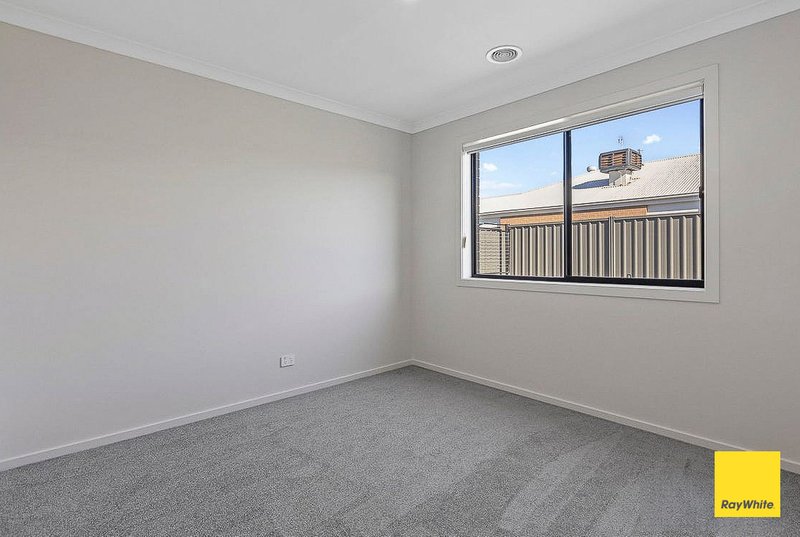 Photo - 2 Whitelock Drive, Huntly VIC 3551 - Image 4