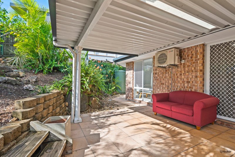 Photo - 2 Wickepin Court, Elanora QLD 4221 - Image 6