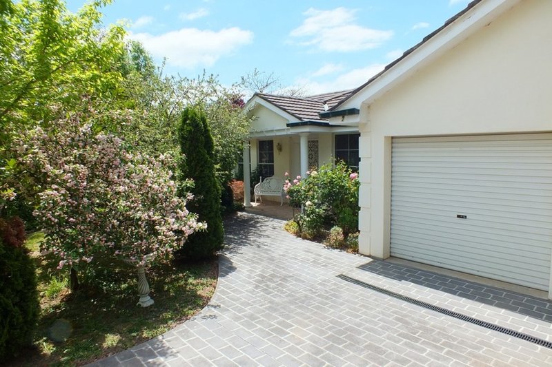 2 Wild Close, Llanarth NSW 2795