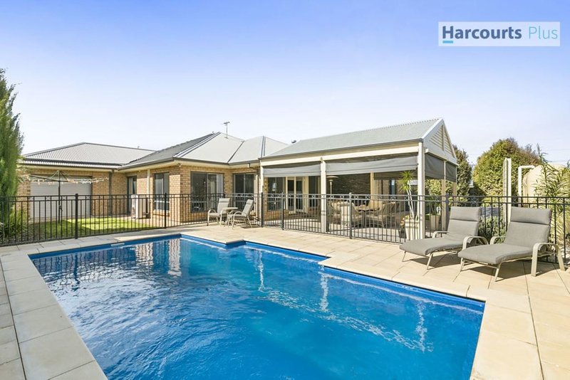 2 Wildi Court, Hallett Cove SA 5158