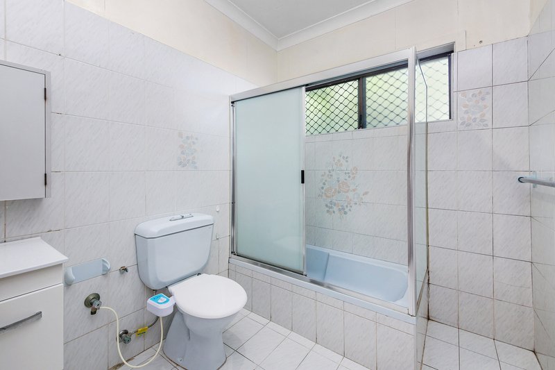 Photo - 2 Wiley Avenue, Greenacre NSW 2190 - Image 7